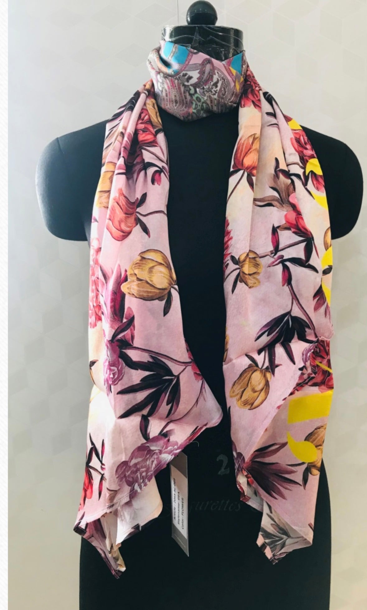 DIGITAL PRINTING SCARVES TULIP PRINT